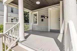 32-34 Vermont St, Springfield, MA 01108 - Photo 5