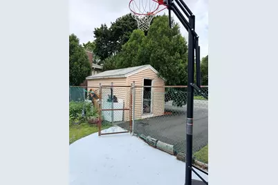 17 Valley Rd, Stoneham, MA 02180 - Photo 5