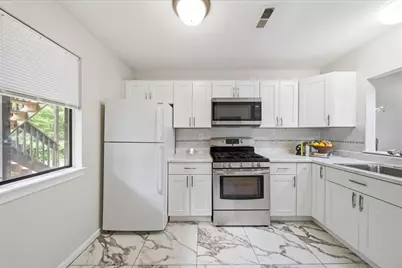 202 Park Place #202, Raynham, MA 02767 - Photo 5
