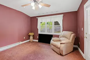 28 Cumberland Dr, West Boylston, MA 01583 - Photo 13