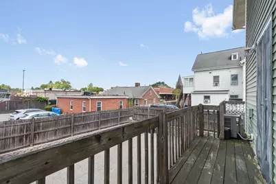 9 Russell St #3, Waltham, MA 02453 - Photo 15