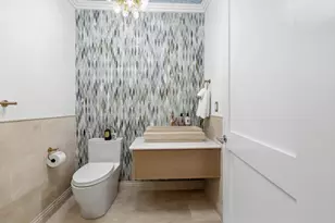 240 Devonshire St, Boston, MA 02110 - Photo 25