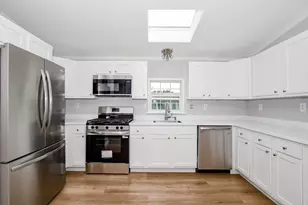13 Madeline St, Wareham, MA 02538 - Photo 15