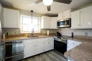 152 E Bacon St, Plainville, MA 02762 - Photo 7