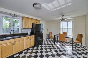 9 Wrentham St, Boston, MA 02124 - Photo 13