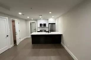 535 Newbury St, Boston, MA 02215 - Photo 1