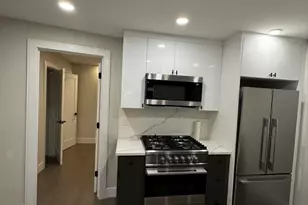 535 Newbury St, Boston, MA 02215 - Photo 5