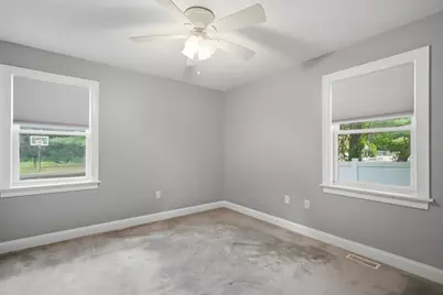 73 Meadowbrook Rd, Springfield, MA 01128 - Photo 11