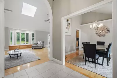 73 Meadowbrook Rd, Springfield, MA 01128 - Photo 3