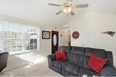943 Stonegate Lndg, Dighton, MA 02764 - Photo 3