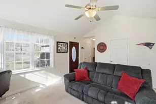 943 Stonegate Landing, Dighton, MA 02764 - Photo 3
