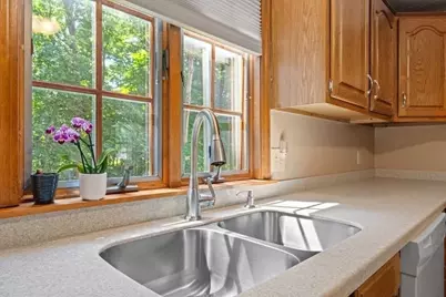 76 Brookhaven Rd, Worcester, MA 01606 - Photo 13