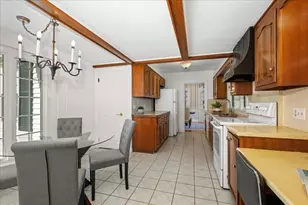 28 Kenilworth Rd, Shrewsbury, MA 01545 - Photo 15
