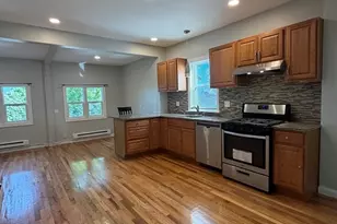101 Brown Ave, Boston, MA 02131 - Photo 5