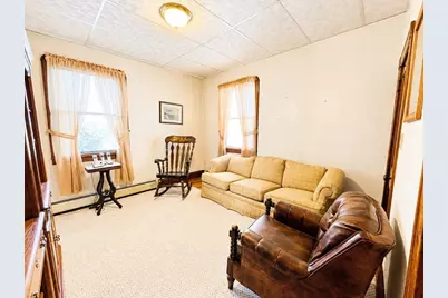 559-561 S Almond St, Fall River, MA 02724 - Photo 11