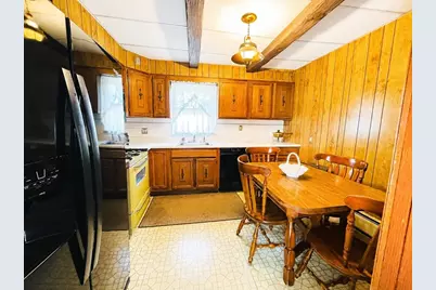 559-561 S Almond St, Fall River, MA 02724 - Photo 19