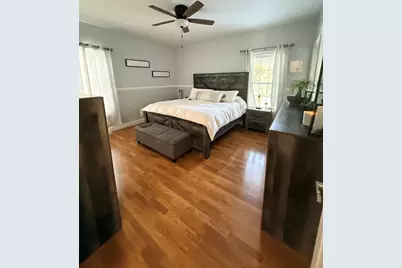 91 Royal St, Chicopee, MA 01020 - Photo 5