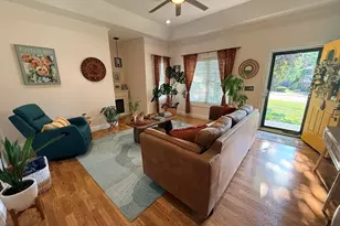 91 Royal St, Chicopee, MA 01020 - Photo 3