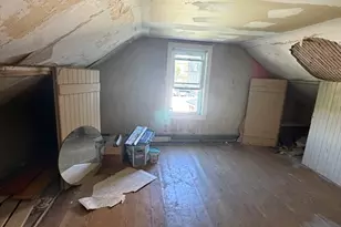 21 Everett St, Fall River, MA 02723 - Photo 19