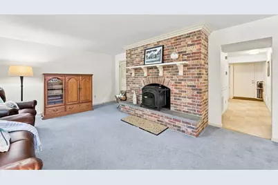 310 Briarwood Avenue, Southbridge, MA 01550 - Photo 31