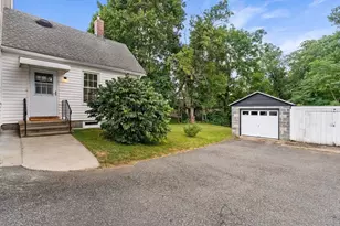 128 W Spruce St, Milford, MA 01757 - Photo 31
