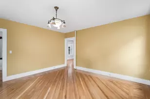 128 W Spruce St, Milford, MA 01757 - Photo 5
