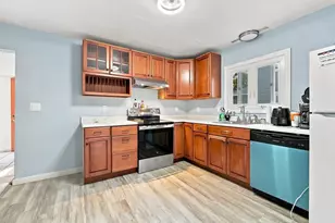 44 Winnifred Rd, Brockton, MA 02301 - Photo 7