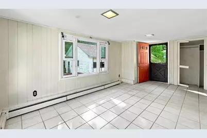 44 Winnifred Rd, Brockton, MA 02301 - Photo 11