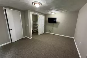650 Main St, Amherst, MA 01002 - Photo 11