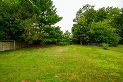 17 Woodlawn Ave, Holbrook, MA 02343 - Photo 31