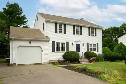 17 Woodlawn Ave, Holbrook, MA 02343 - Photo 3
