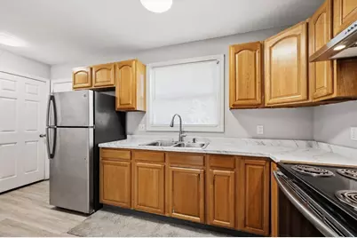 104-106 Quincy St, Springfield, MA 01109 - Photo 5