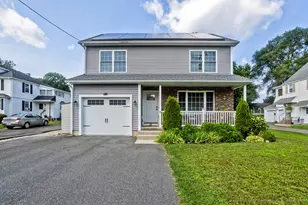 15 Lombard Ave, East Longmeadow, MA 01028 - Photo 1