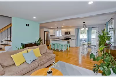 15 Lombard Ave, East Longmeadow, MA 01028 - Photo 5