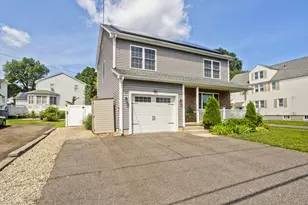 15 Lombard Ave, East Longmeadow, MA 01028 - Photo 3