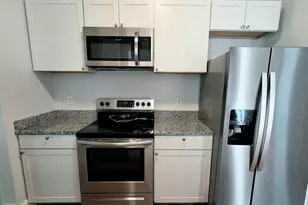2 Oak St, Grafton, MA 01519 - Photo 3