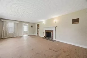 95 Shrewsbury St, West Boylston, MA 01583 - Photo 13