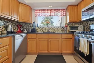93 Rosewood Dr, Stoughton, MA 02072 - Photo 11