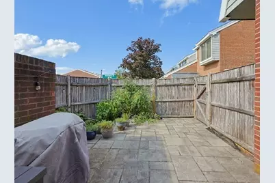 93 Rosewood Dr #93, Stoughton, MA 02072 - Photo 33