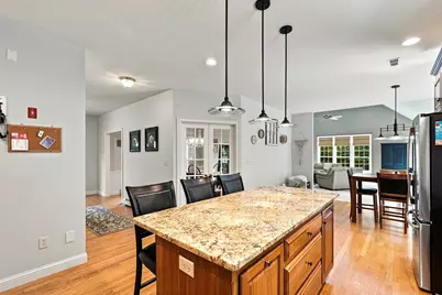 161 South St, Upton, MA 01568 - Photo 9