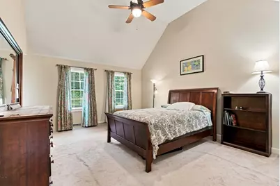 161 South St, Upton, MA 01568 - Photo 23
