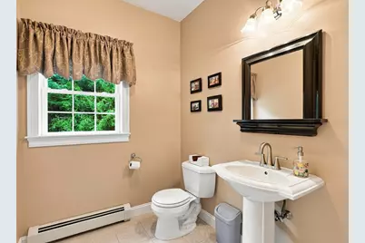 161 South St, Upton, MA 01568 - Photo 21