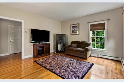161 South St, Upton, MA 01568 - Photo 17