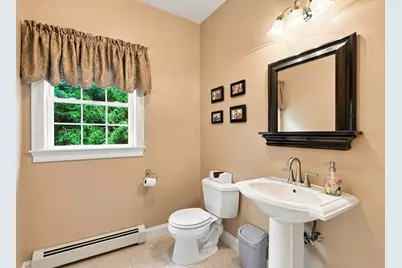 161 South St, Upton, MA 01568 - Photo 21