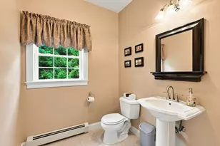 161 South St, Upton, MA 01568 - Photo 21