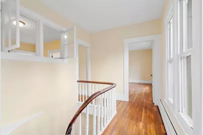 61 Pleasant St, Woburn, MA 01801 - Photo 27