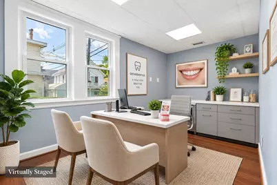 61 Pleasant St, Woburn, MA 01801 - Photo 13