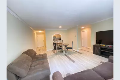 11 Weld Street #27, Framingham, MA 01702 - Photo 3