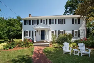 39 Ledgewood Dr, Cohasset, MA 02025 - Photo 1