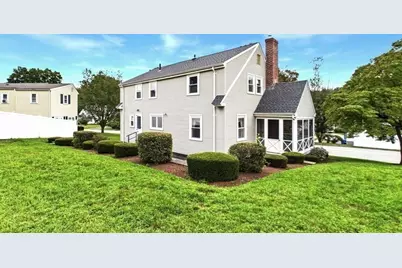 30 Manor Road, Waltham, MA 02453 - Photo 33